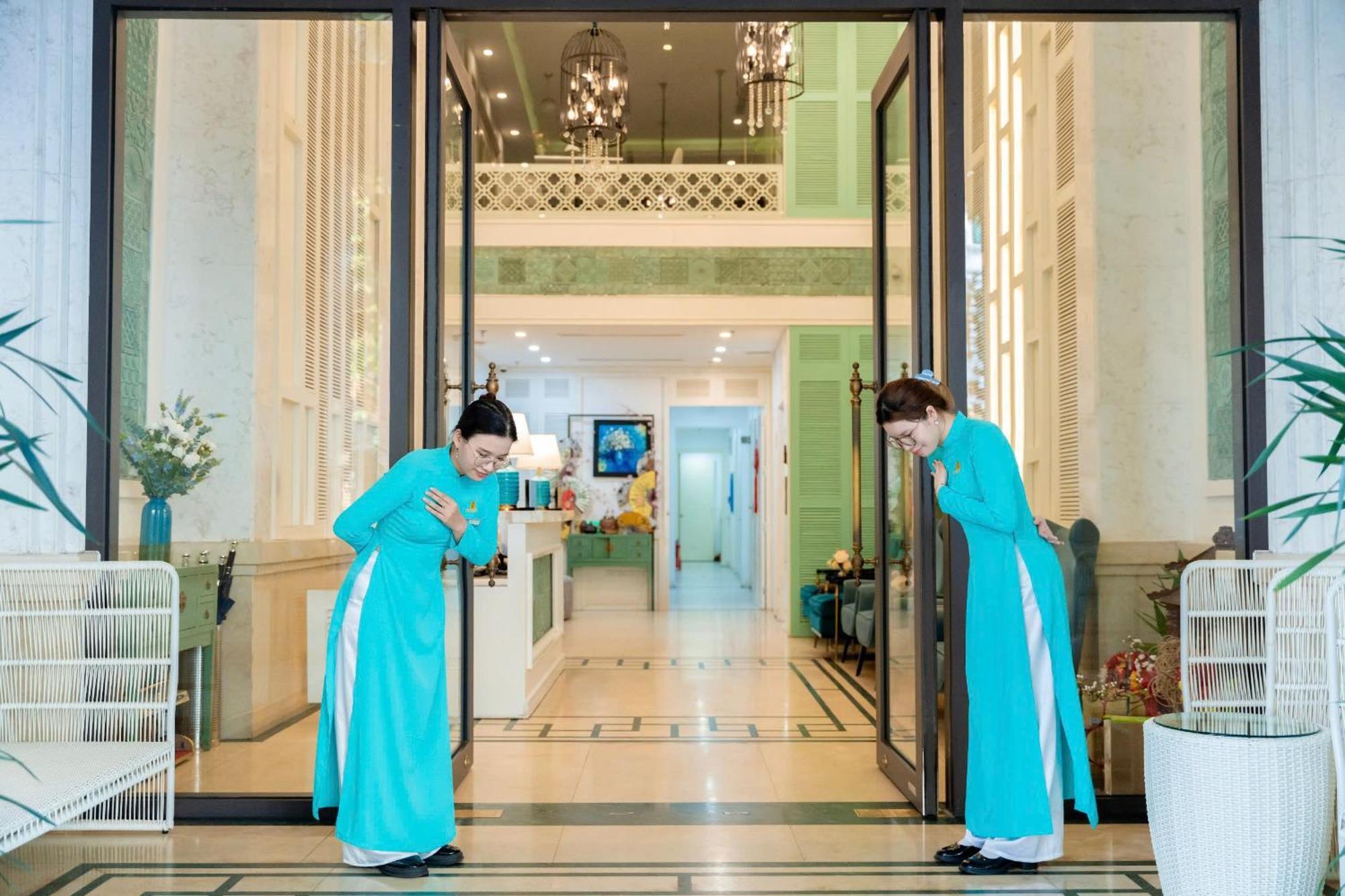 Minasi Hanoioi Lakeside Hotel Exteriér fotografie